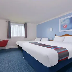 Travelodge Cardiff Airport Hotell