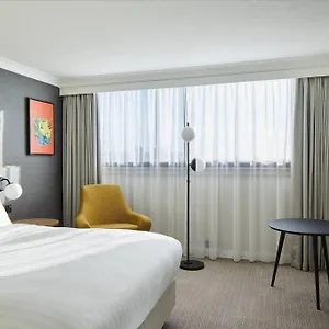 **** Otel Marriott Birleşik Krallık