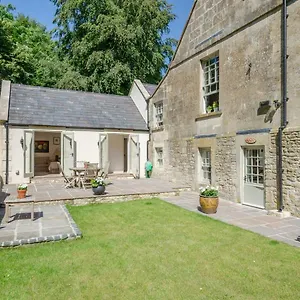  Holiday home Snug At Combe Hay